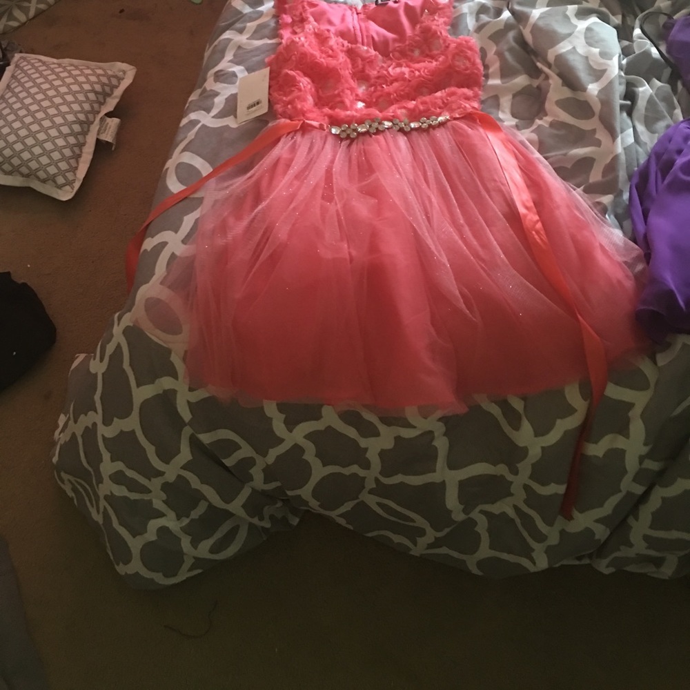 Homecoming dress (never worn)