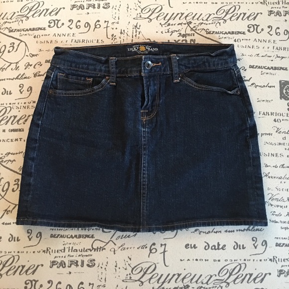 Mini skirt - Picture 1 of 4