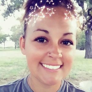 Meet your Posher, Shannon