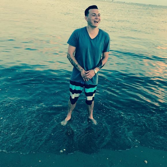 Meet your Posher, Kyle - Picture 1 of 1