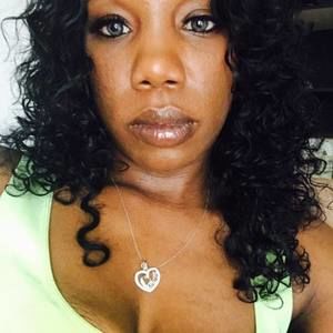 Meet your Posher, Aprille