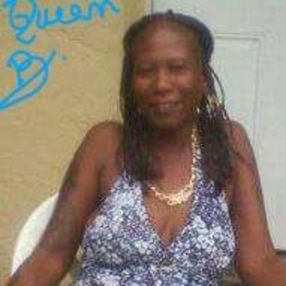 Meet your Posher, Brenda