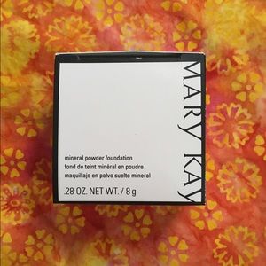 Ivory 1 Mary Kay mineral foundation