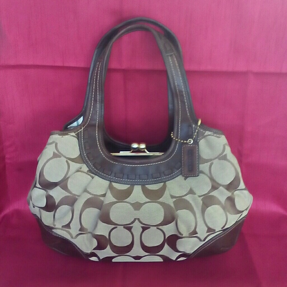 Coach signature Brown and tan purse
