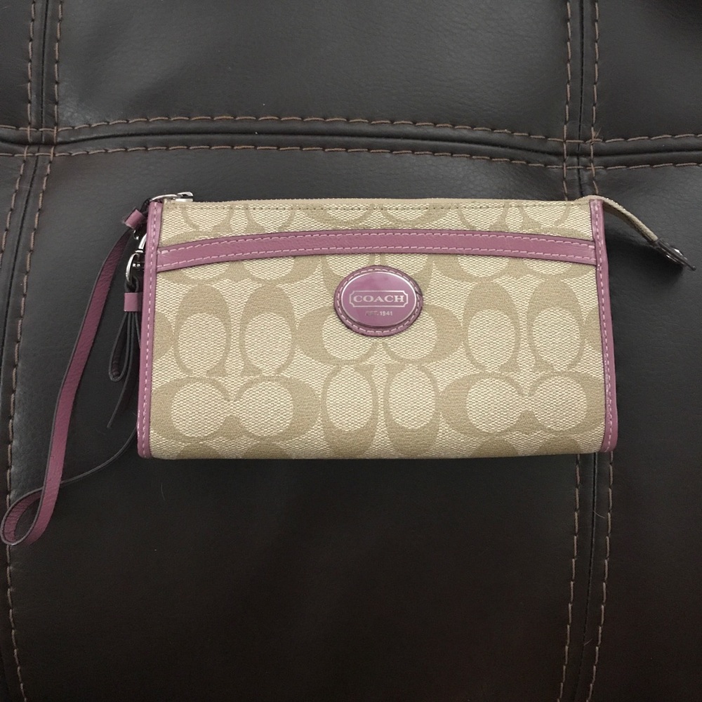 Coach Wallet/Wristlet