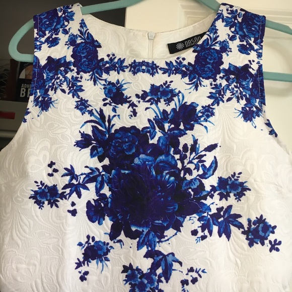 Formal White and Blue Floral Dress - Picture 2 of 4