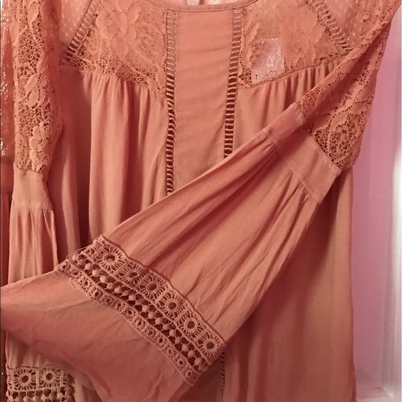 Rue 21 top still with TAGS - Picture 3 of 4