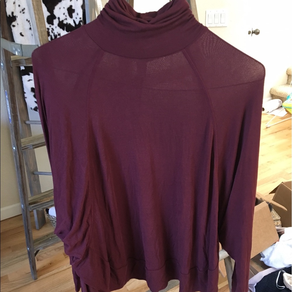 Long sleeve turtleneck