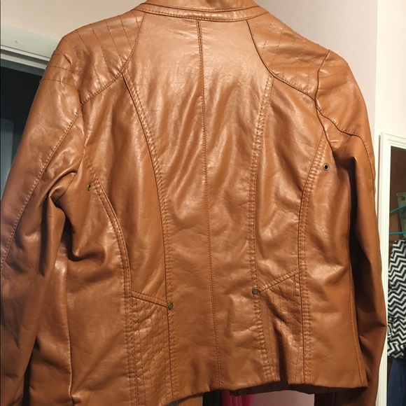 $20 - Picture 3 of 3