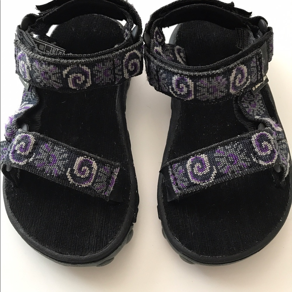 Kids Teva sandals size 11