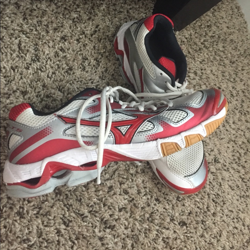 MIZUNO WAVE BOLT 5 VOLLEYBALL SHOES