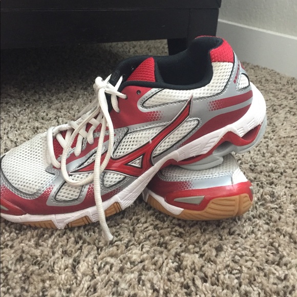 mizuno wave bolt 5 2017