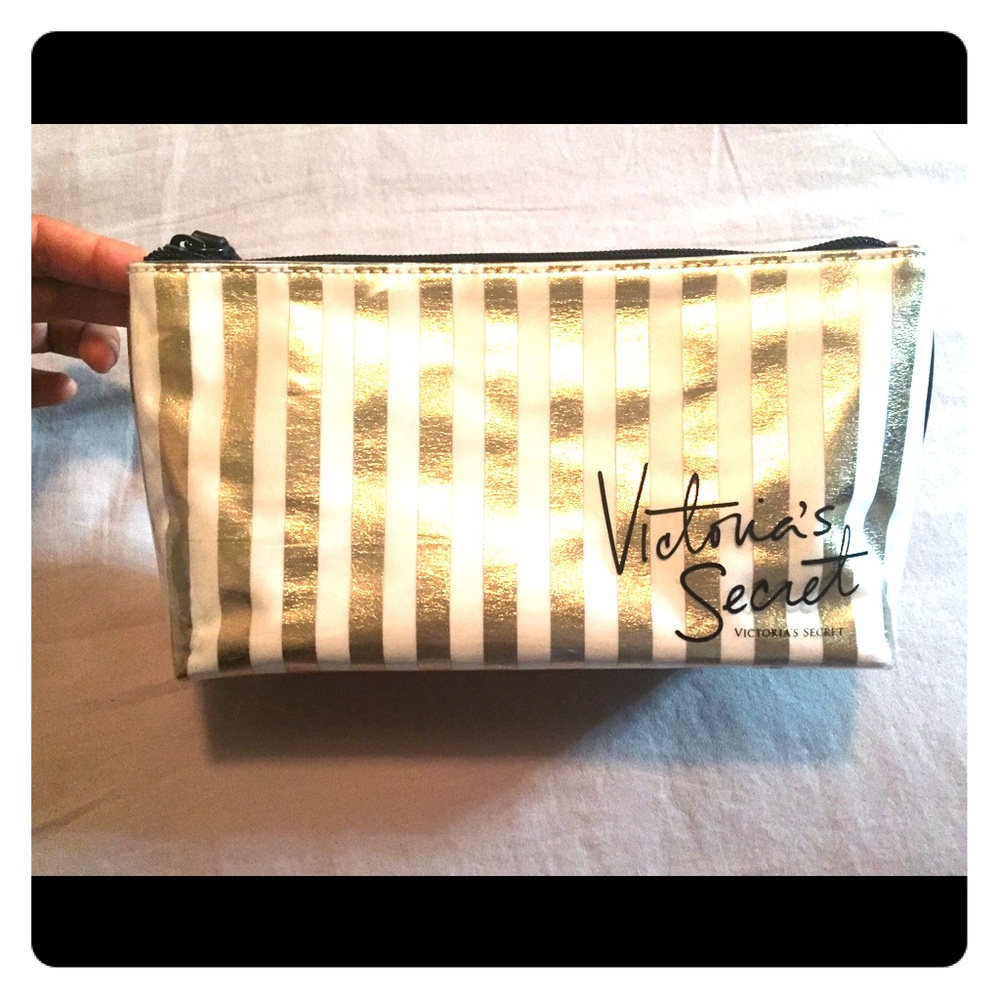 Makeup bag