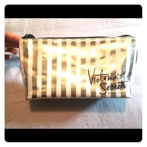 Makeup bag