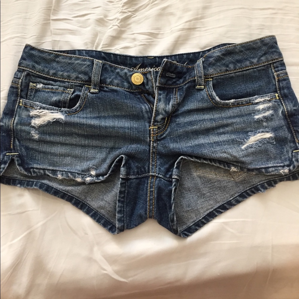 American eagle shorts!