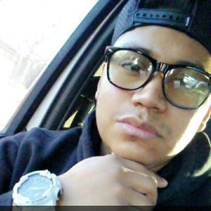 Meet your Posher, Carlos