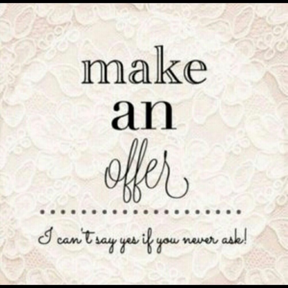 Reasonable offers accepted!! Happy Poshing♥️