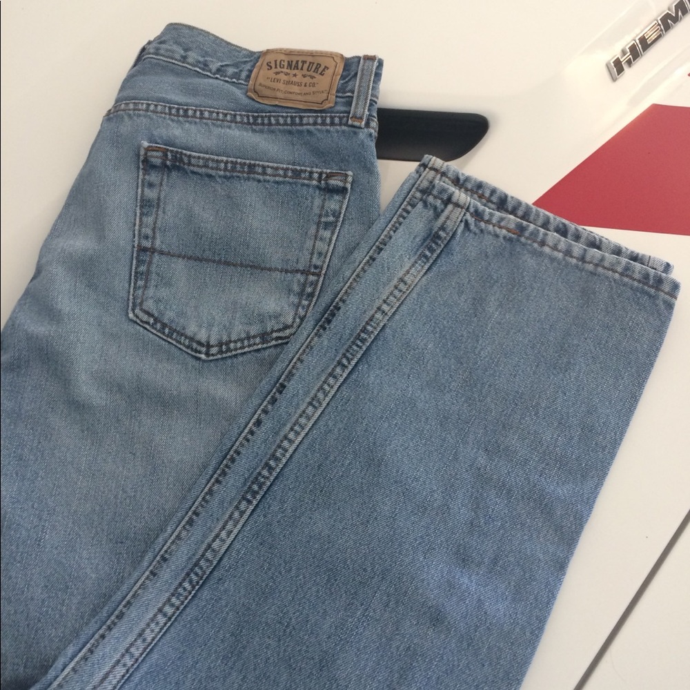 *donated* Men's Levi's Regular Jeans Sz 33x32