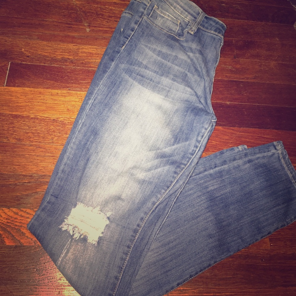 Skinny Ripped Knee Jeans