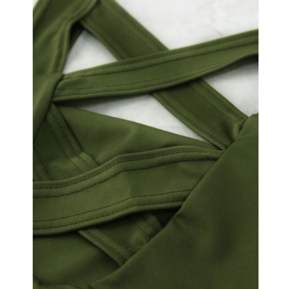 🍃Criss Cross Front High Waist Bikini🍃 - Picture 4 of 6