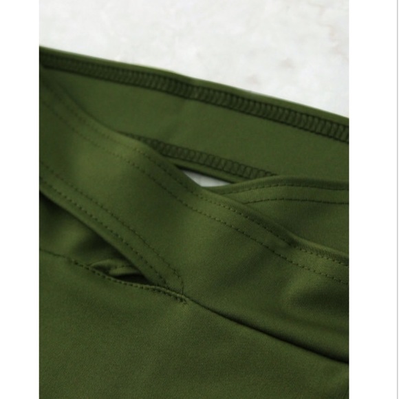 🍃Criss Cross Front High Waist Bikini🍃 - Picture 5 of 6