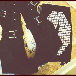 BAkers wedge platform calf high boots size 8.5