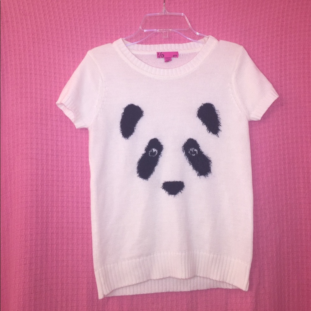 Short-sleeve sweater