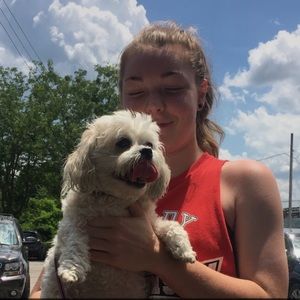 Meet your Posher, Emma