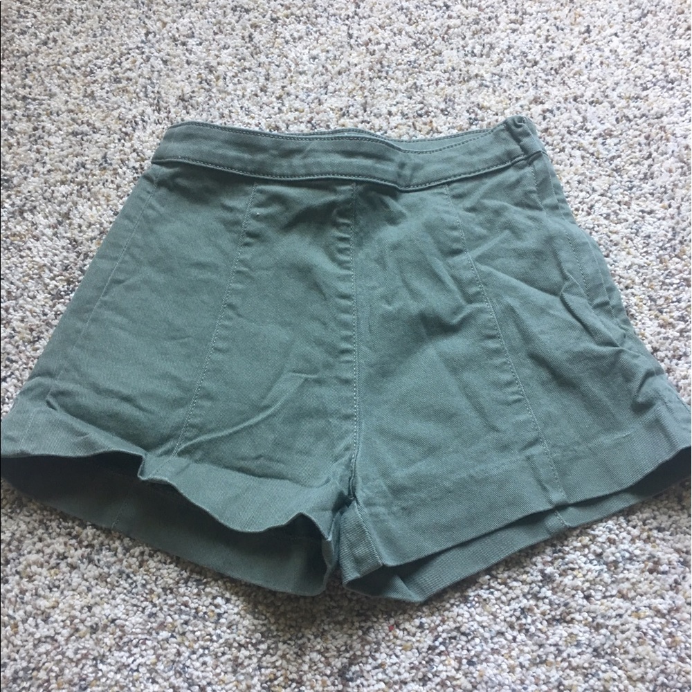 H&M high waisted shorts