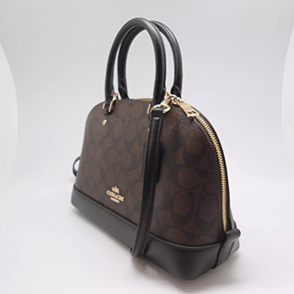 New - Picture 3 of 4