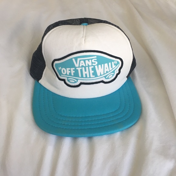 Blue and white Vans trucker hat💙 - Picture 2 of 5