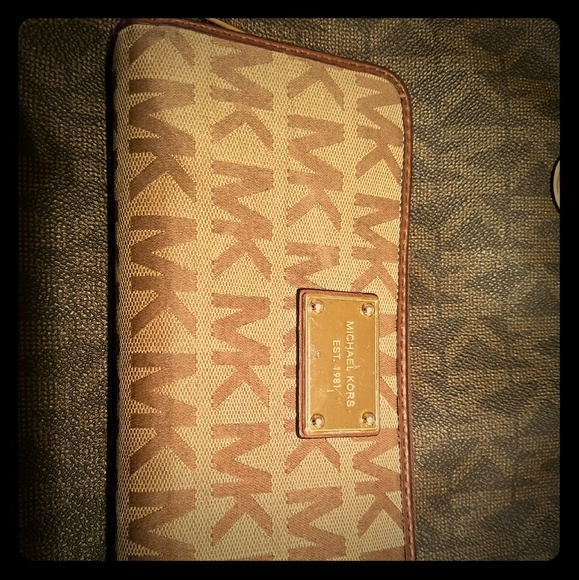 light brown mk wallet