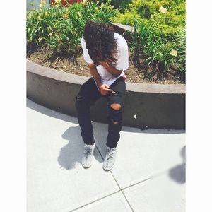 Meet your Posher, Johnný