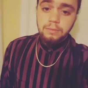 Meet your Posher, Pj