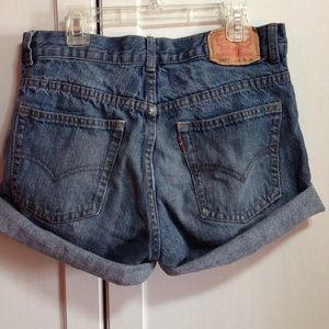 Boyfriend Distressed 505 Levi Shorts