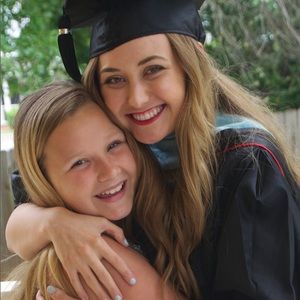 Meet your Posher, Katelyn