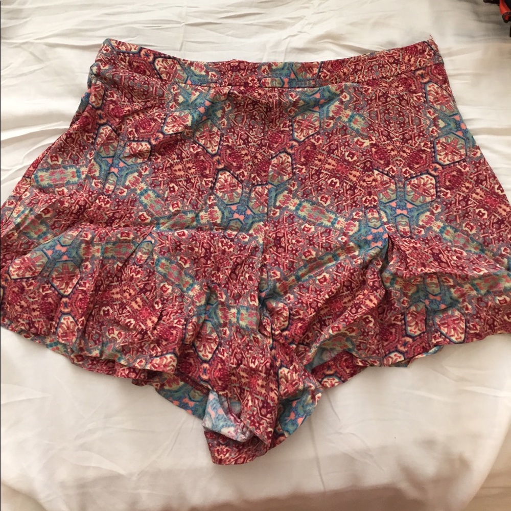 Forever 21 high waisted shorts !