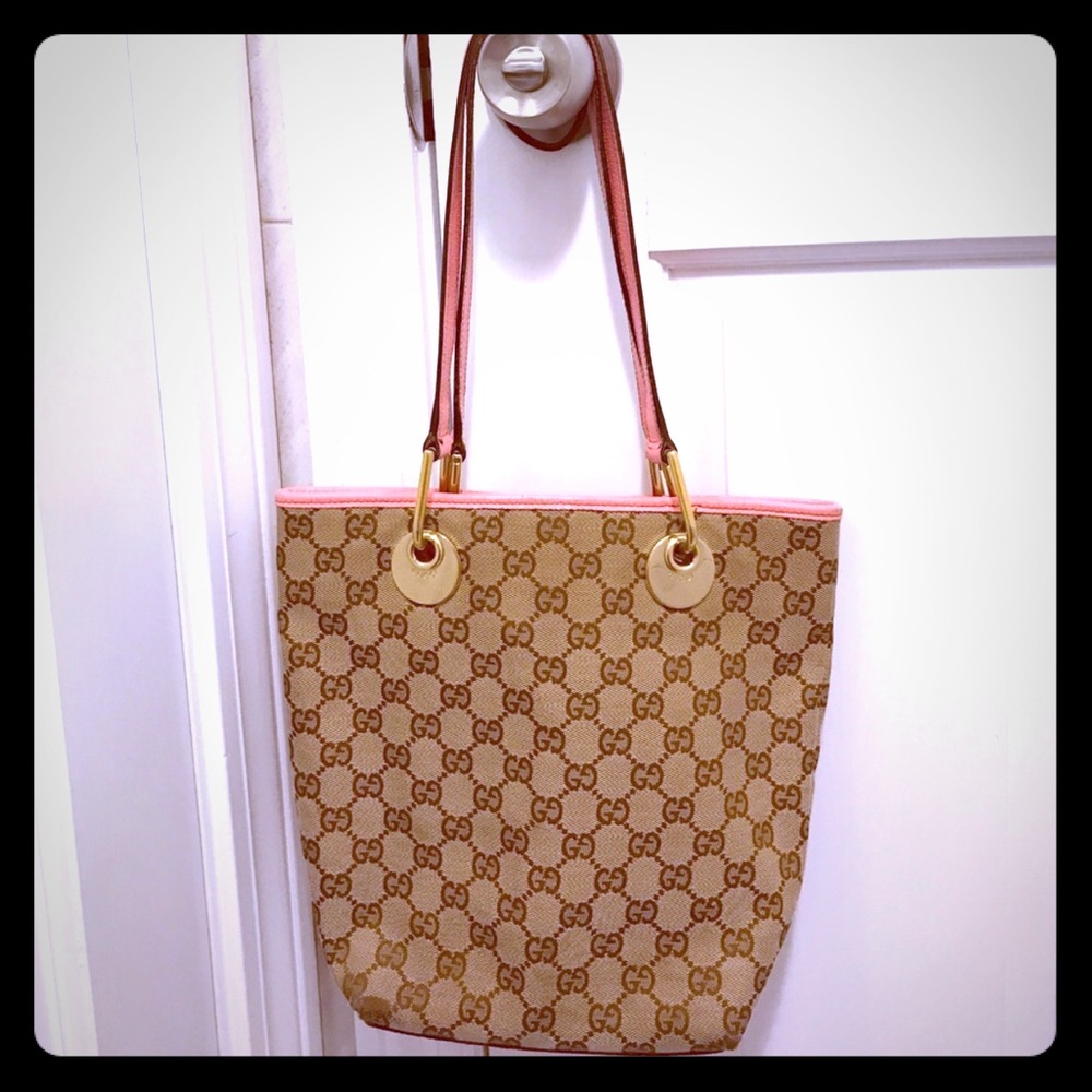 Small Gucci purse