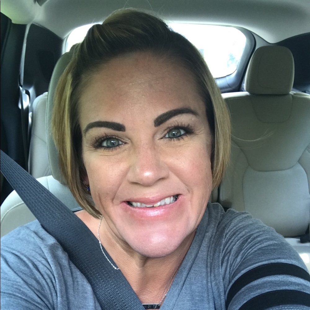 Meet your Posher, Veronica
