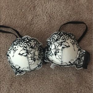 Victoria secret bra