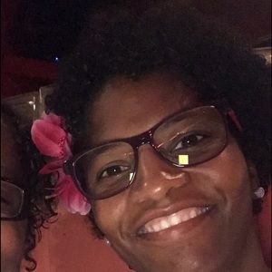 Meet your Posher, Tonja