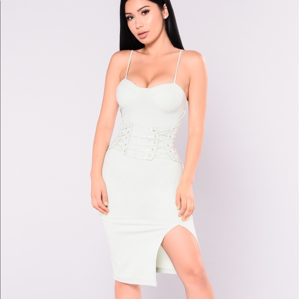 Never worn Fashion Nova dress