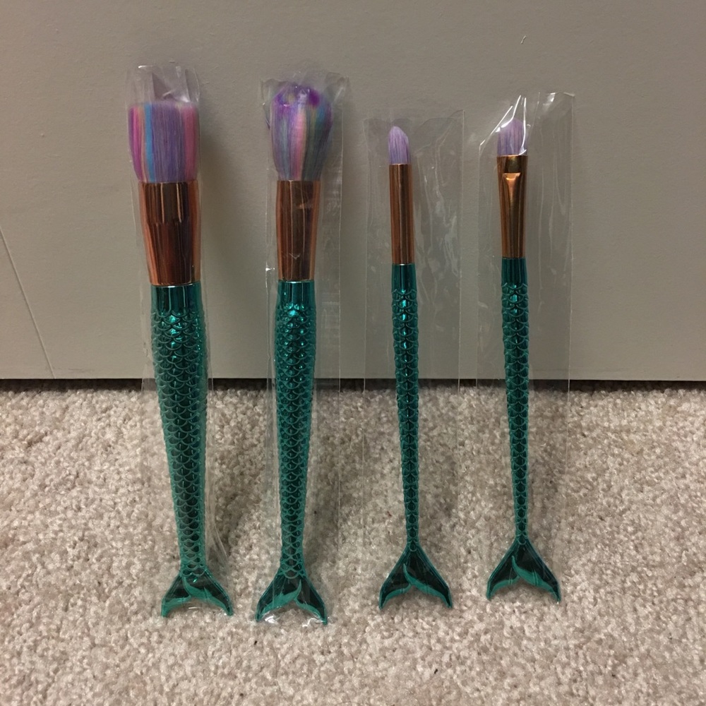 Mermaid Makeup Brushes 🐠