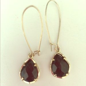 Kendra Scott Dee earrings in black