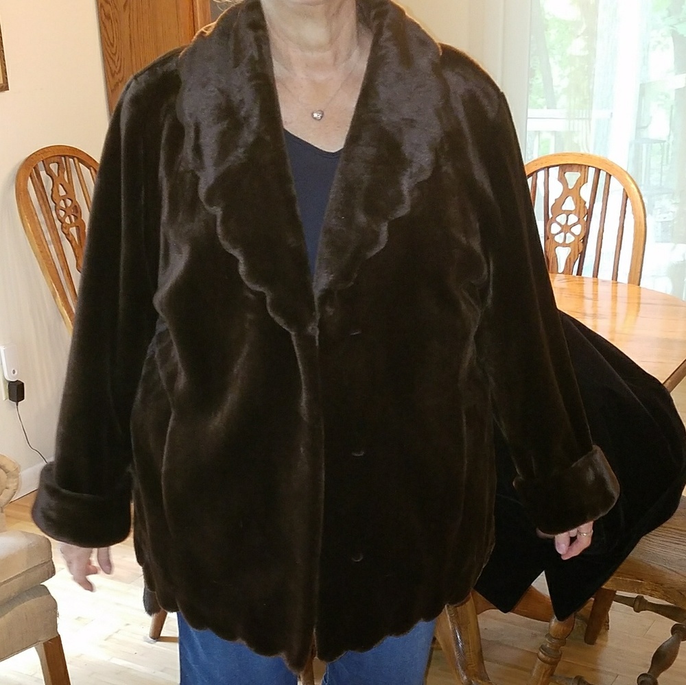 Dennis basso coat