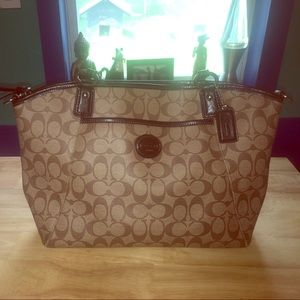Authentic Coach Tote bag