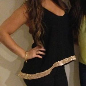 Black sheet high-lo tank with gold sequins