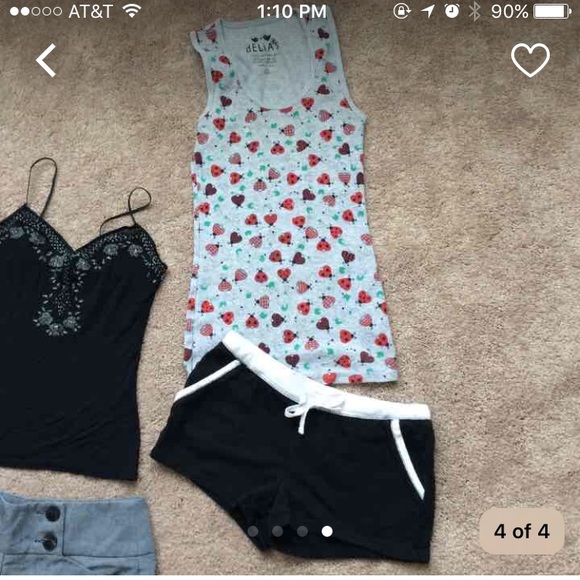 3 small outfits - Picture 4 of 4