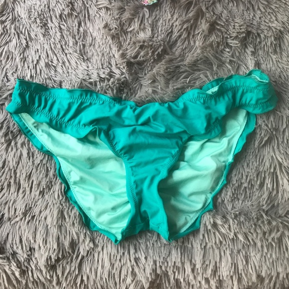 Victoria's Secret Ruffled  bikini bottom - Picture 3 of 7