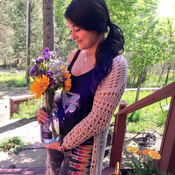 Meet your Posher, Hailey - Picture 4 of 5